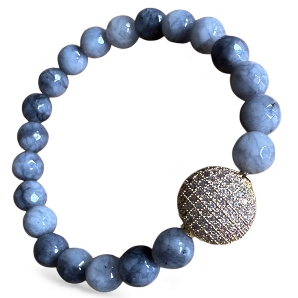 Faceted 8mm Gray Dragon Vein Agate Stretch Bracelet w/ Gold Crystal Pave Spacer